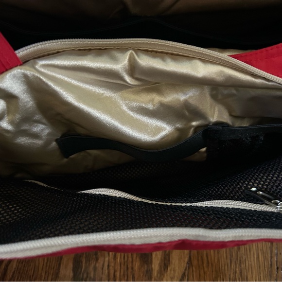 Brand new Ju-Ju-Be red diaper bag with clip on wallet and change pad - Picture 11 of 13